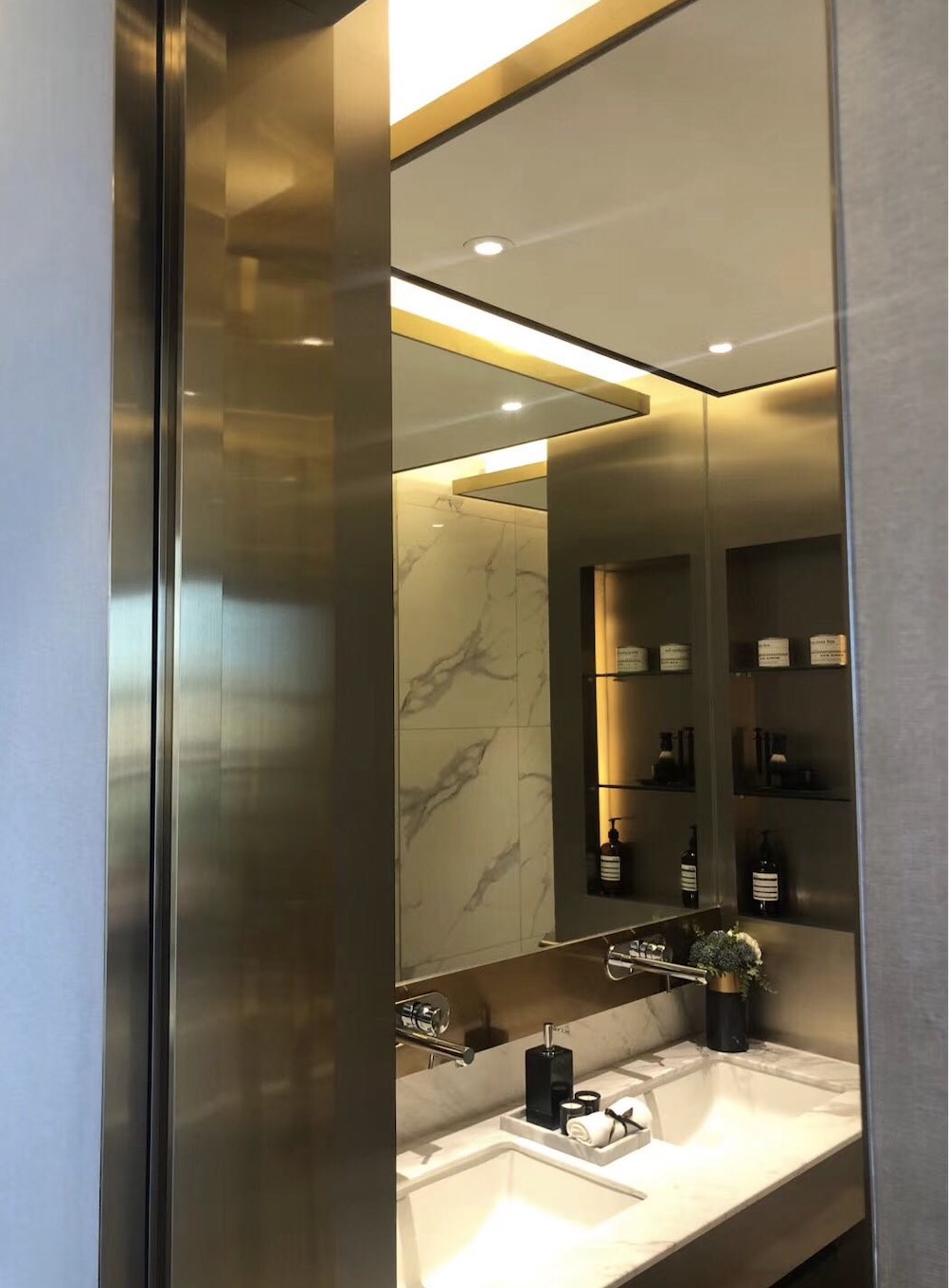 1595830447117132.jpg 1595814354332.jpg